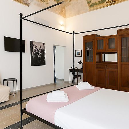 Palazzo Attila - Gioia Apartments Procida Buitenkant foto