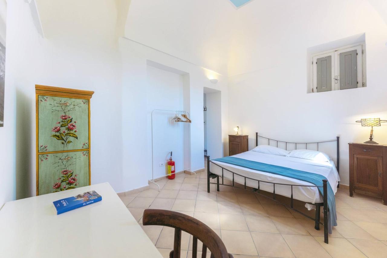 Palazzo Attila - Gioia Apartments Procida Buitenkant foto