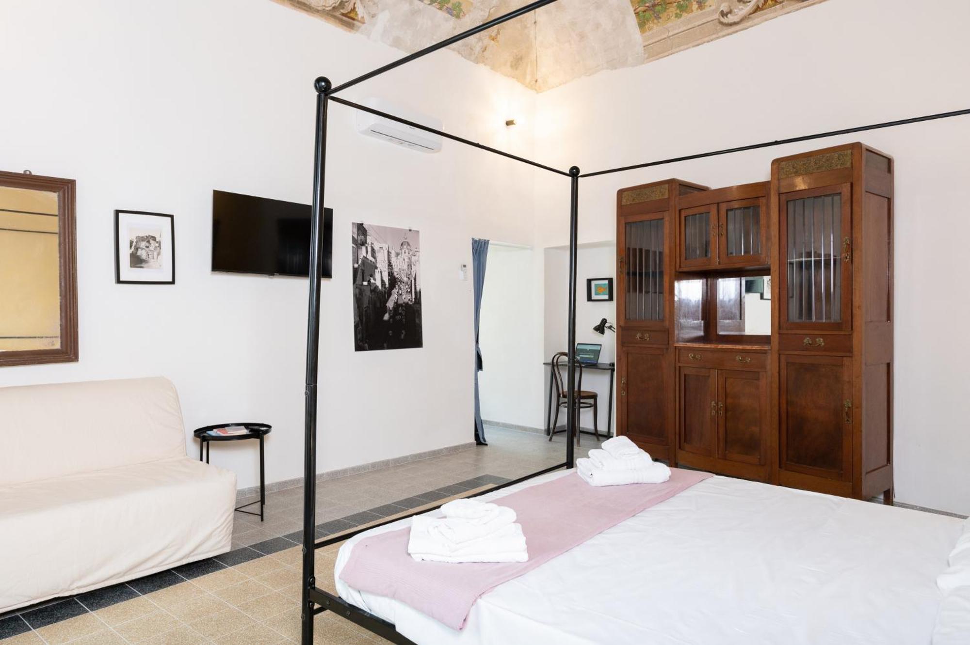 Palazzo Attila - Gioia Apartments Procida Buitenkant foto