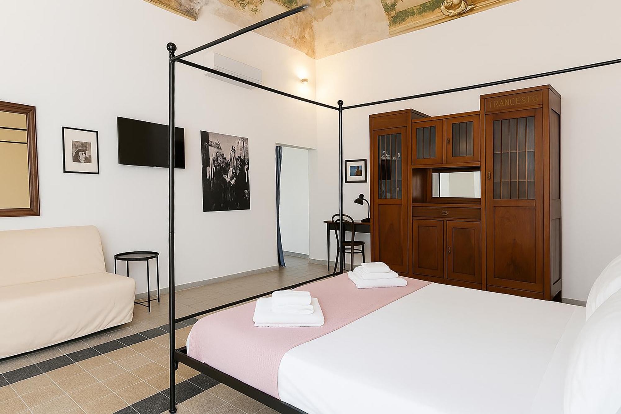 Palazzo Attila - Gioia Apartments Procida Buitenkant foto